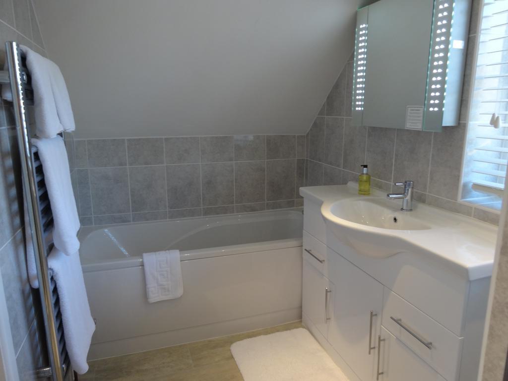 Bed and Breakfast Hunters Croft Sway Exteriér fotografie